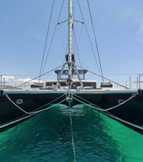 Catamaran Eclipse Boat trips in Mykonos