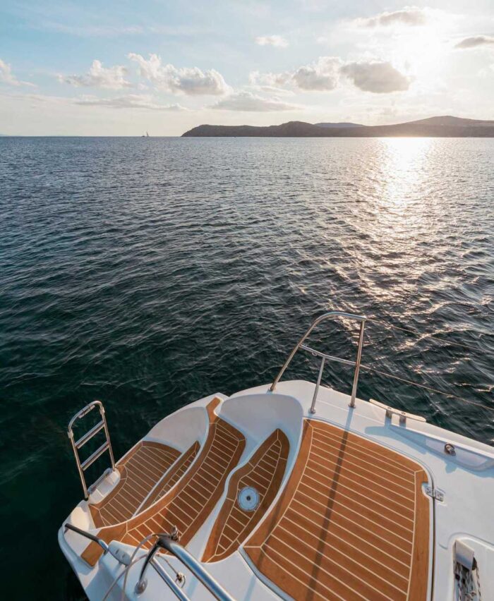 DSC02645-HDR-1 LIGHT-1 An intimate family escape