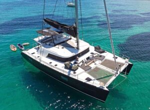 Catamaran Eclipse Boat trips in Mykonos